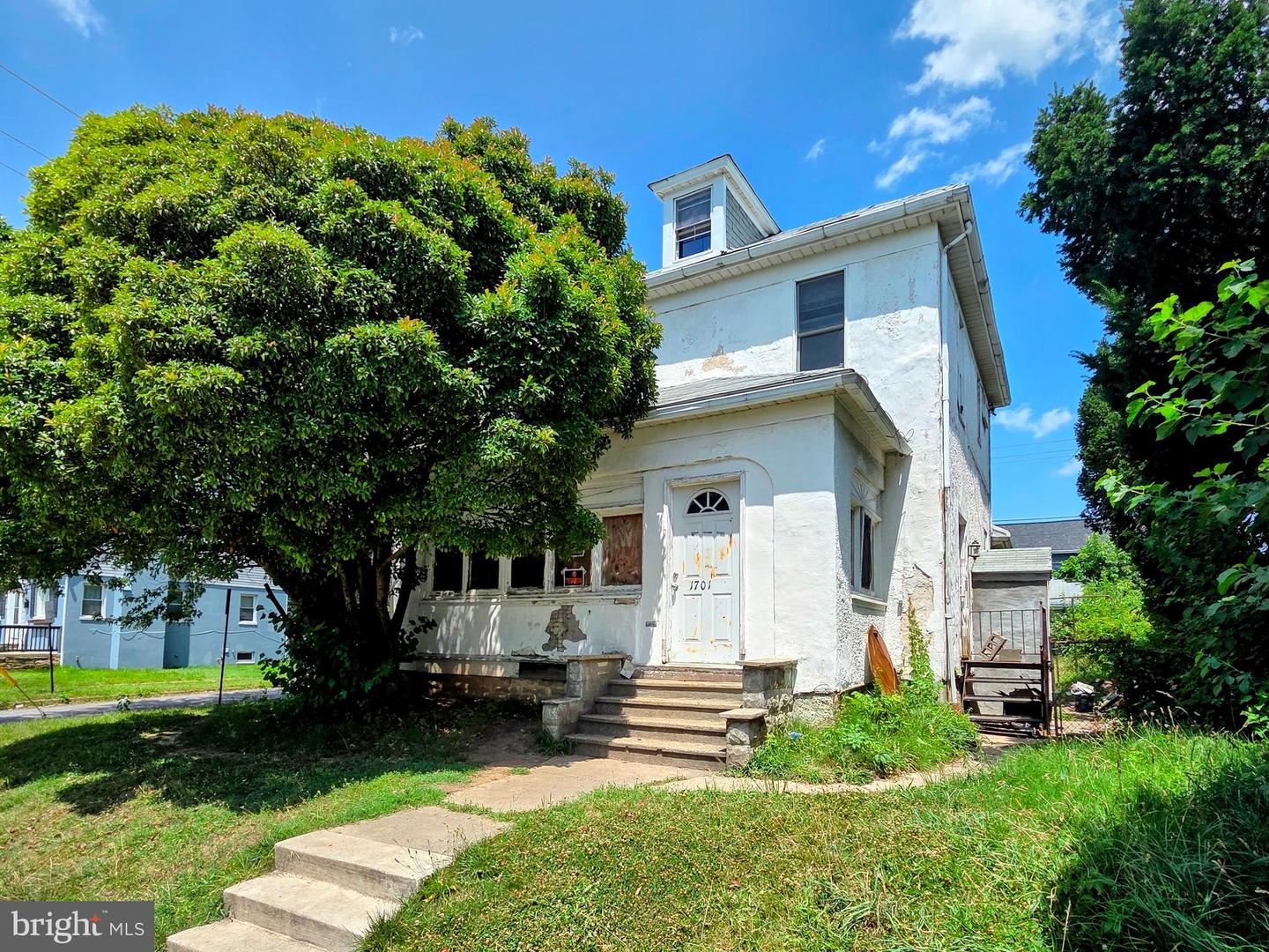 1701 Dundalk Avenue