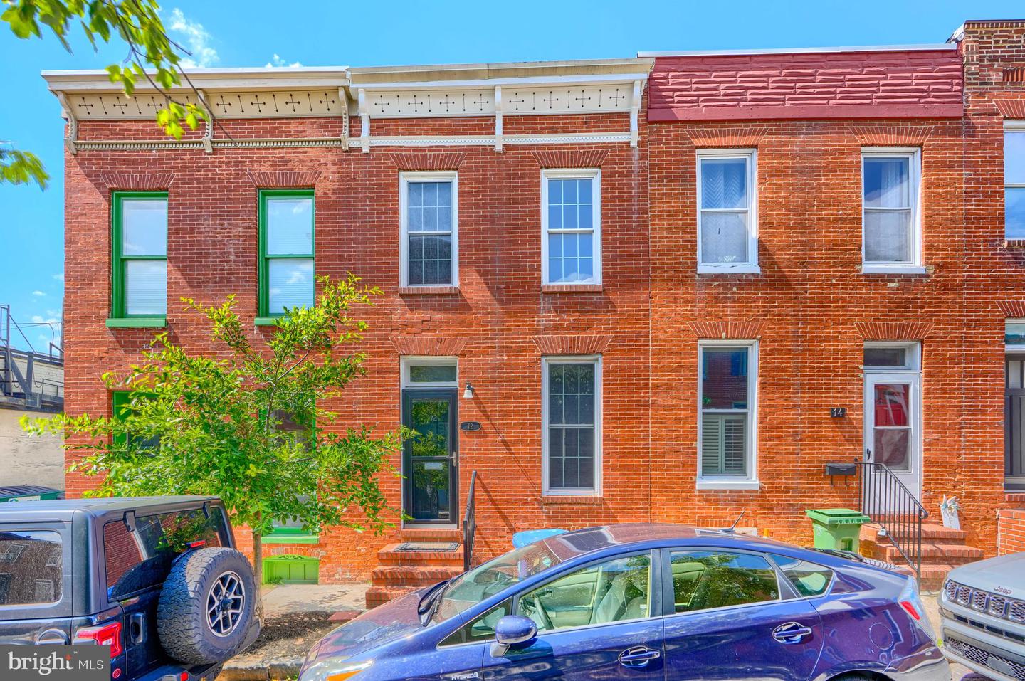 12 Poultney Street