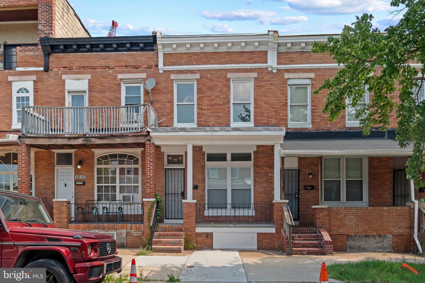 1612 E 25th Street