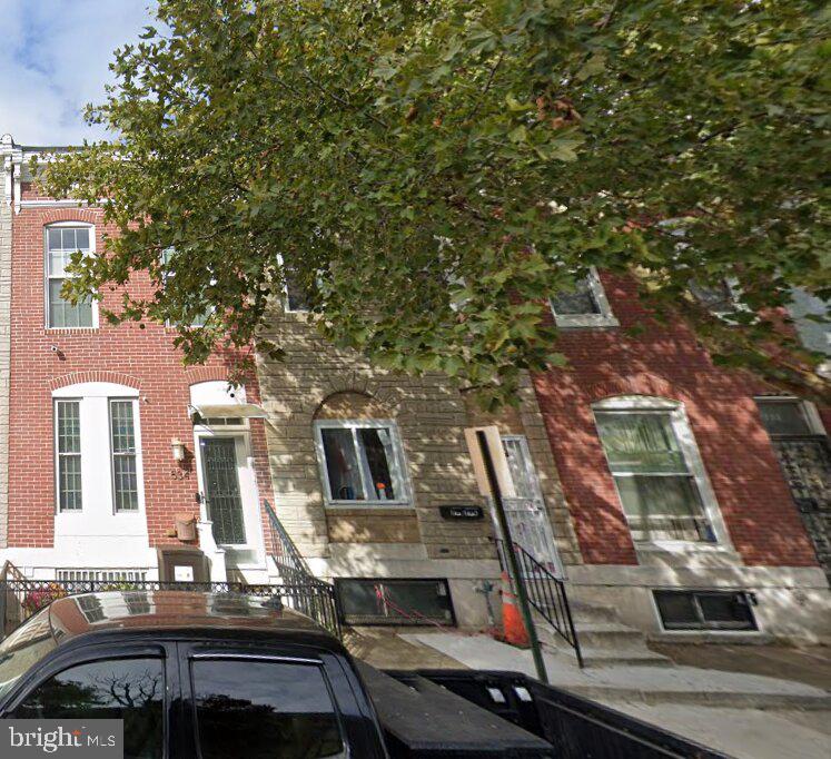 536 N Milton Avenue N