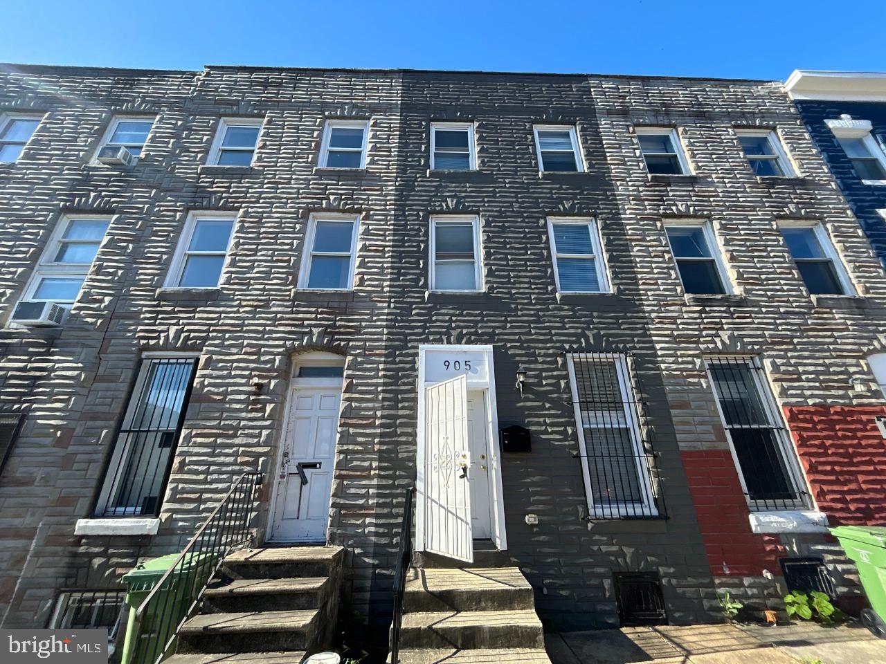 905 Bennett Place