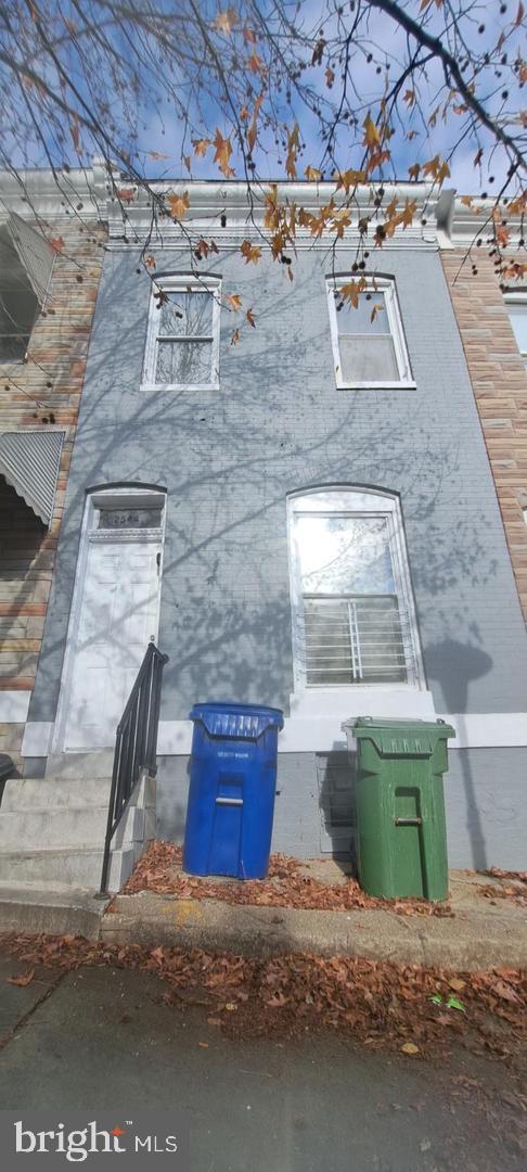 2544 W Fayette Street W