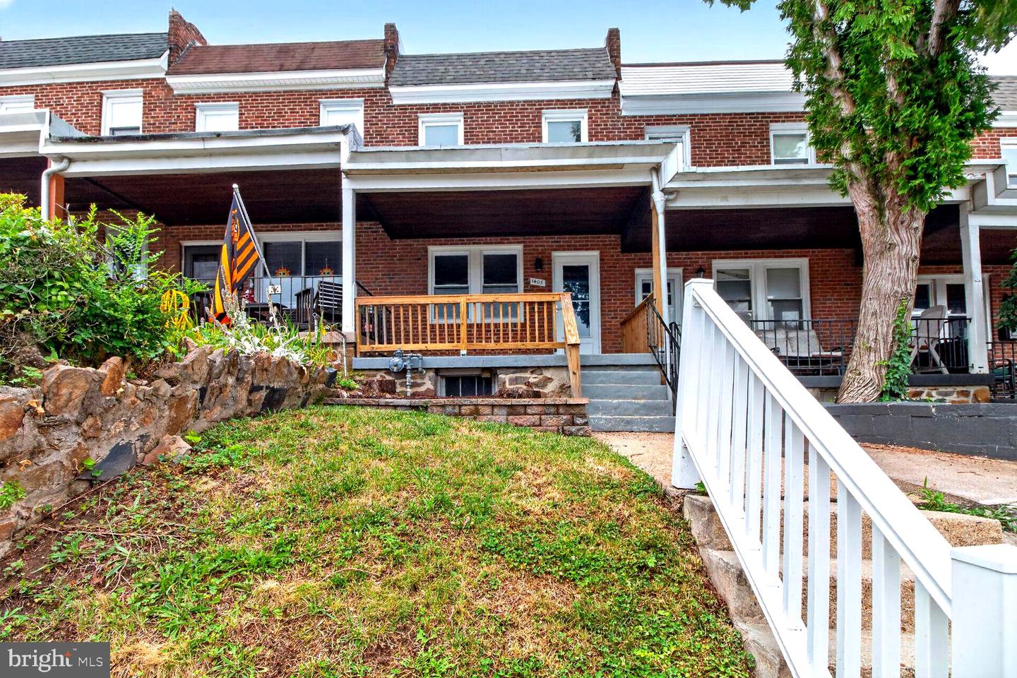 1405 W 37th Street