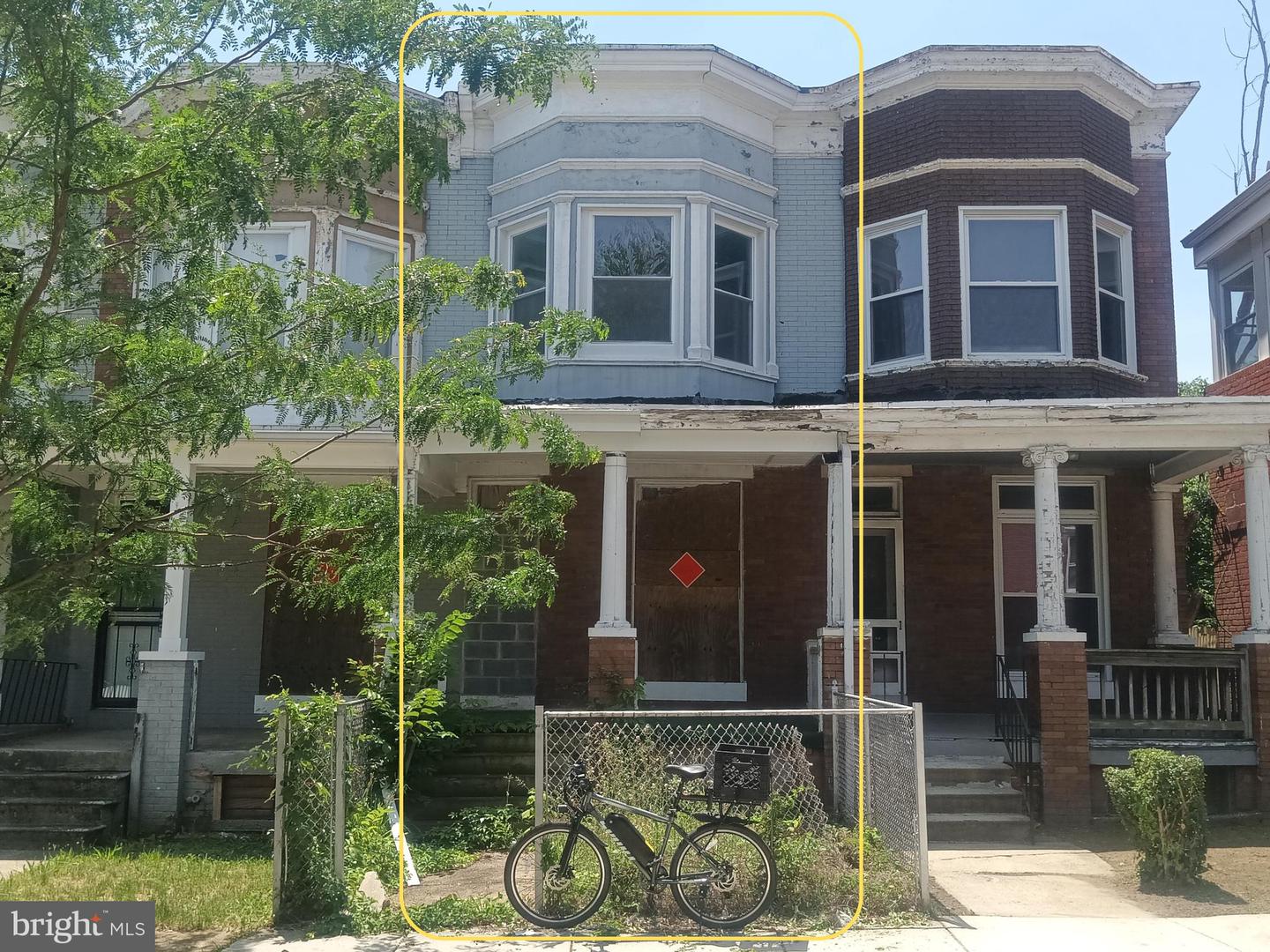 3039 Grayson Street