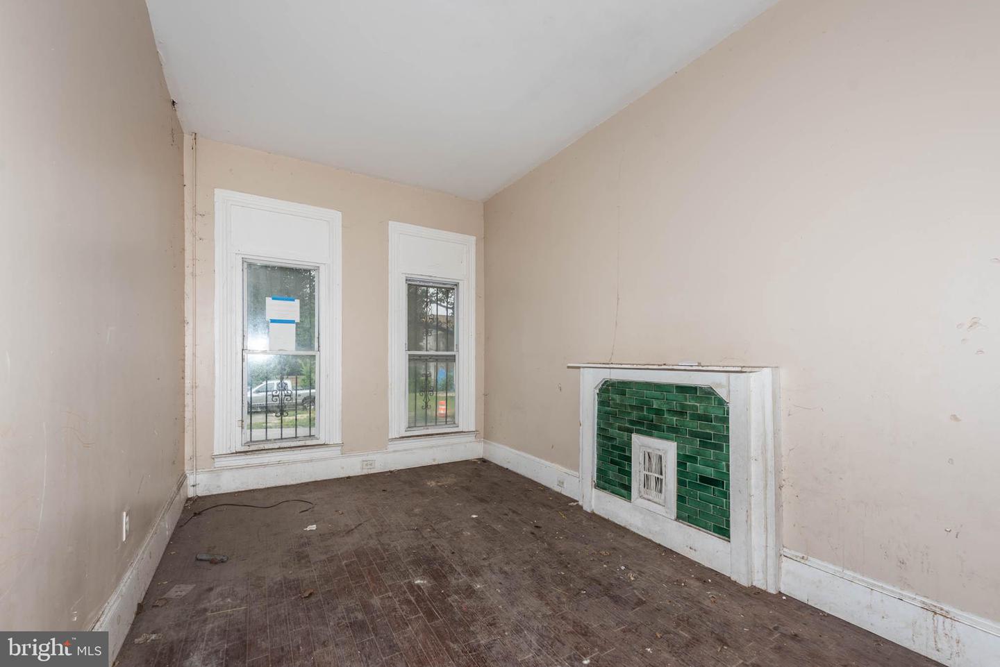 214 N Fulton Avenue, Baltimore