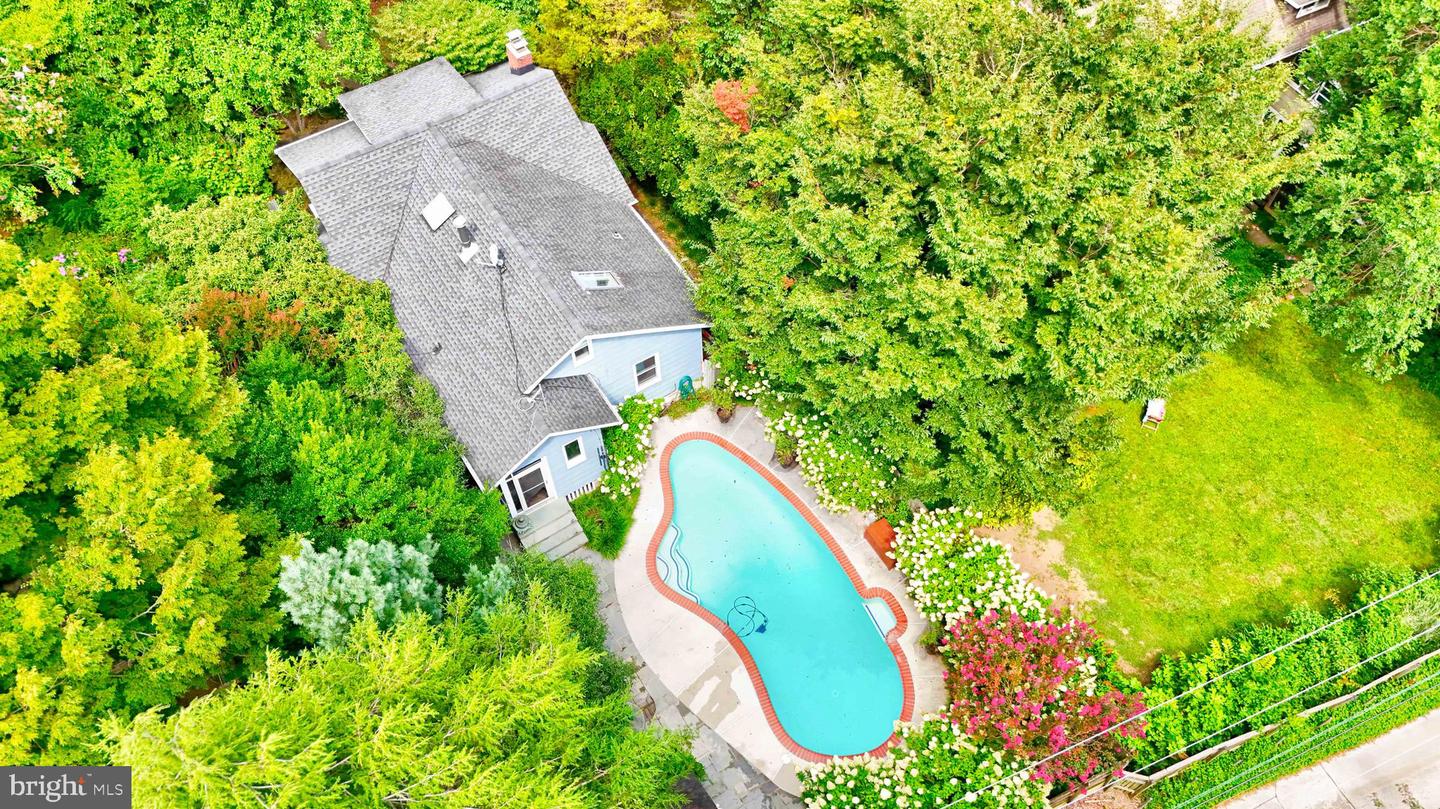 5721 Ridgedale Road