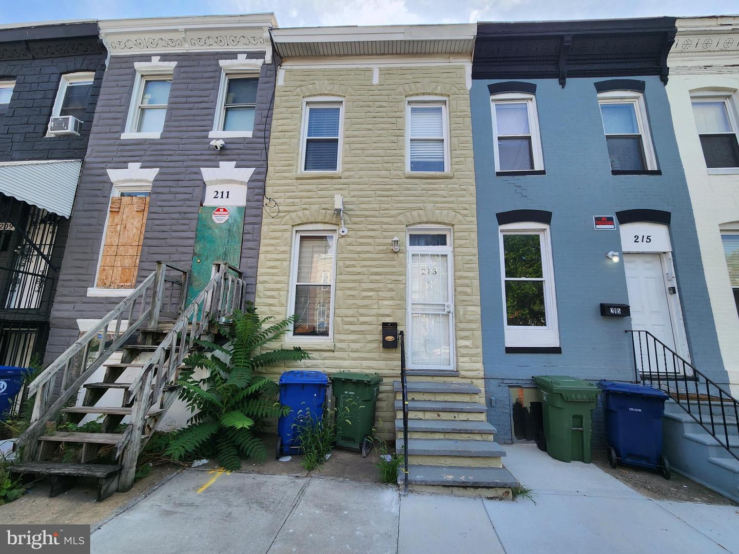 213 S Calhoun Street