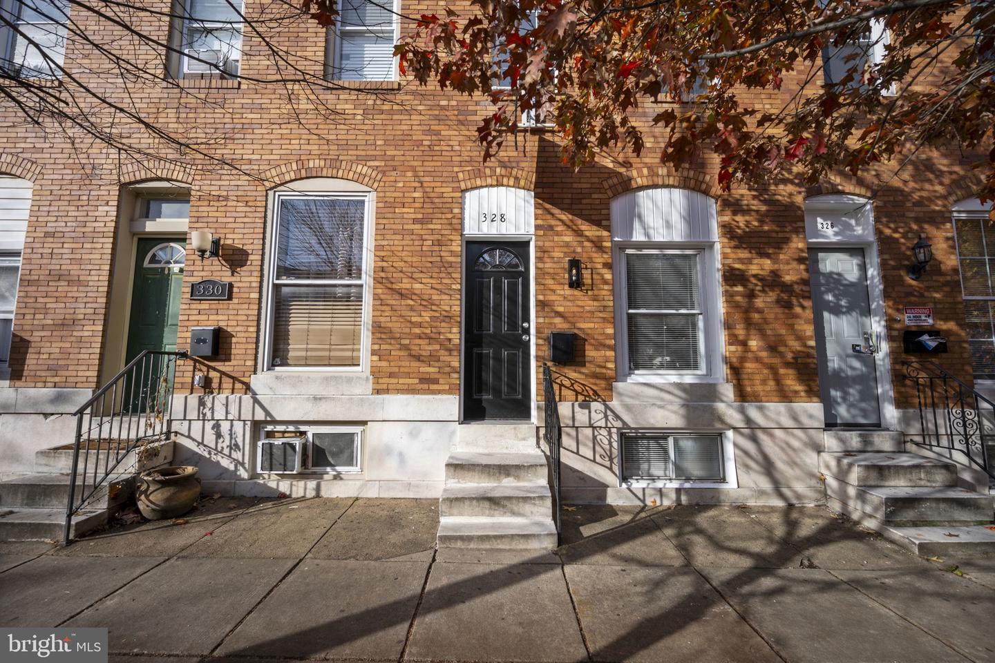 328 S Macon Street