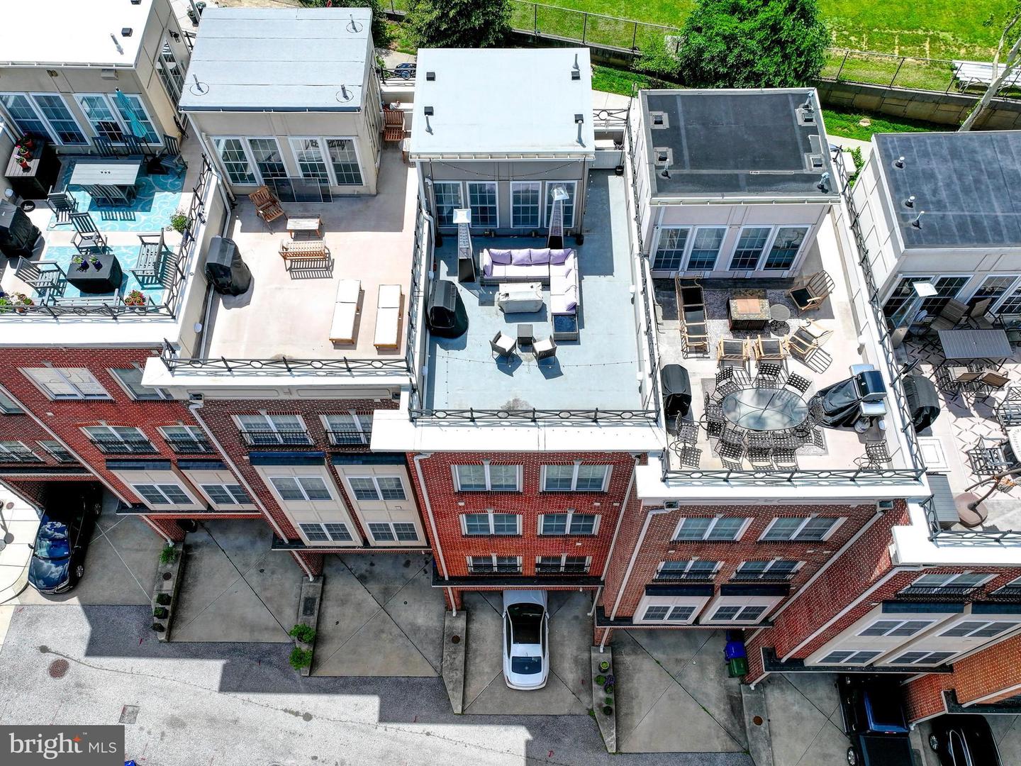 1319 Covington Street