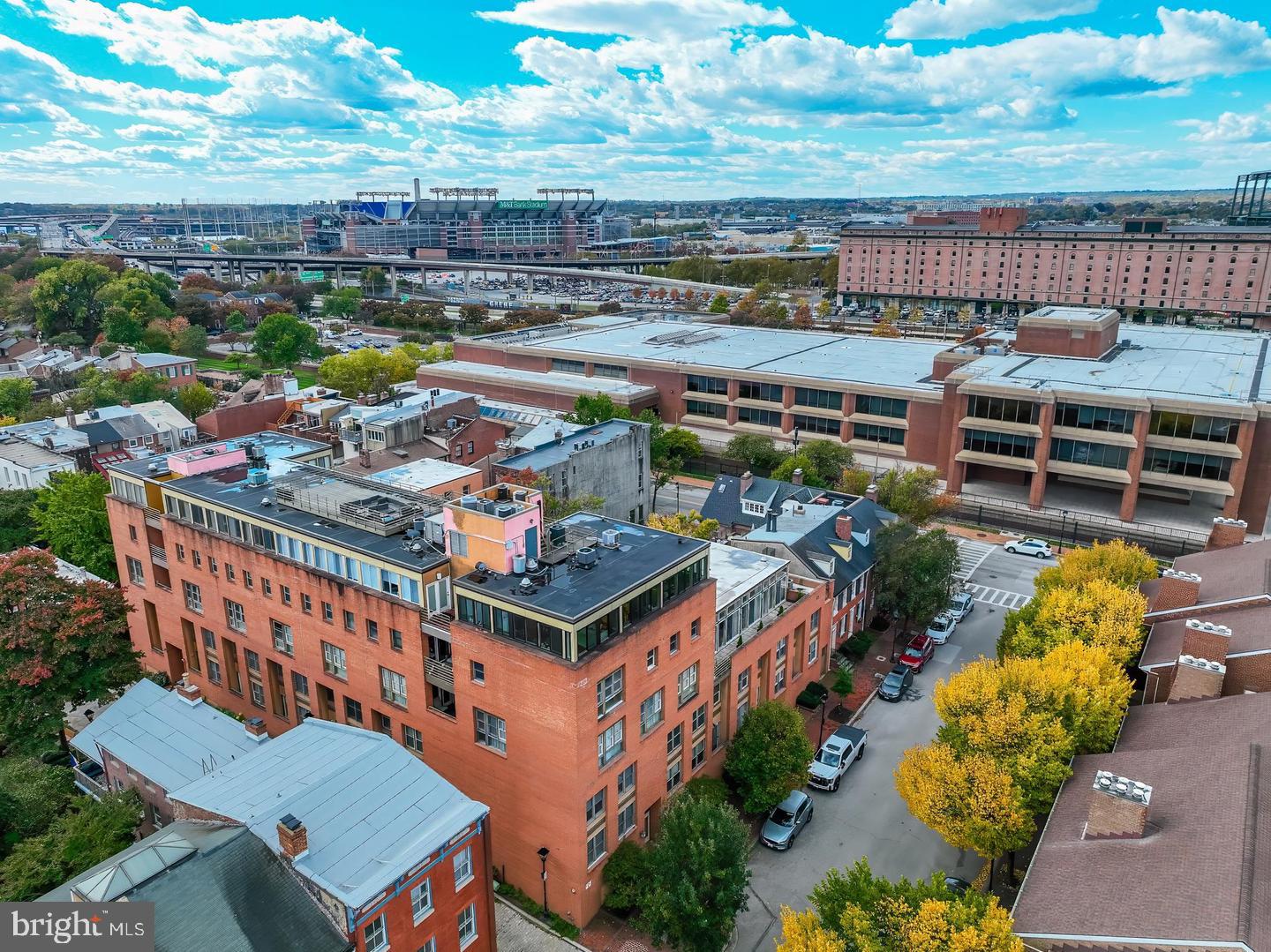123 W Barre Street #ph-3