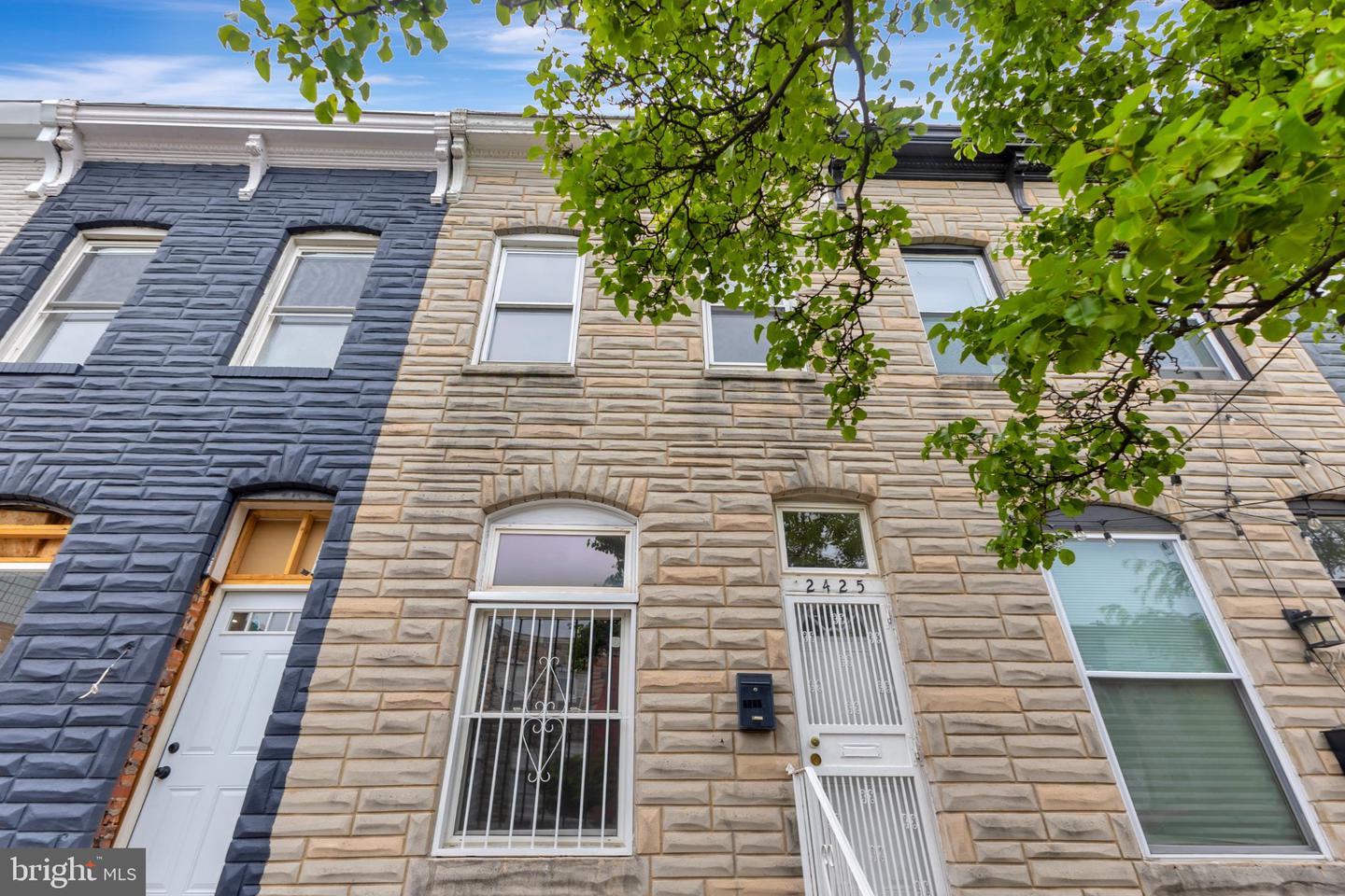 2425 Ashland Avenue