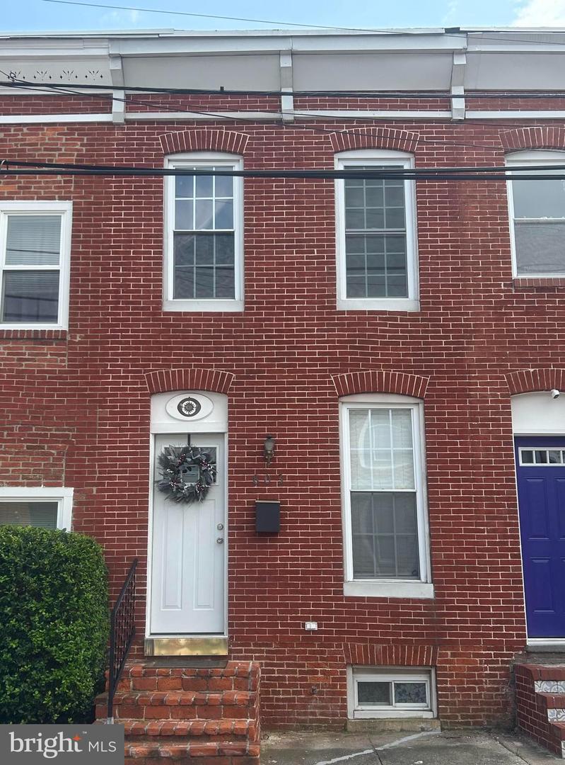 803 Mangold Street