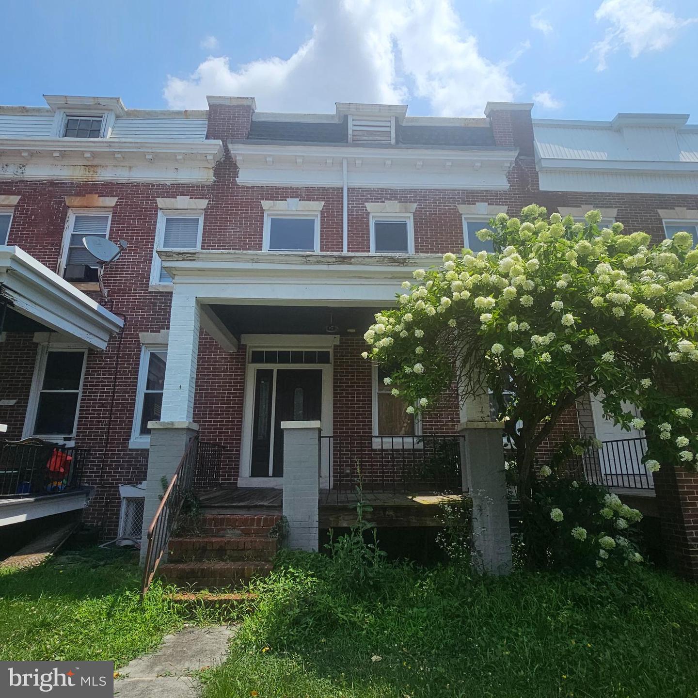 413 Lyndhurst Street