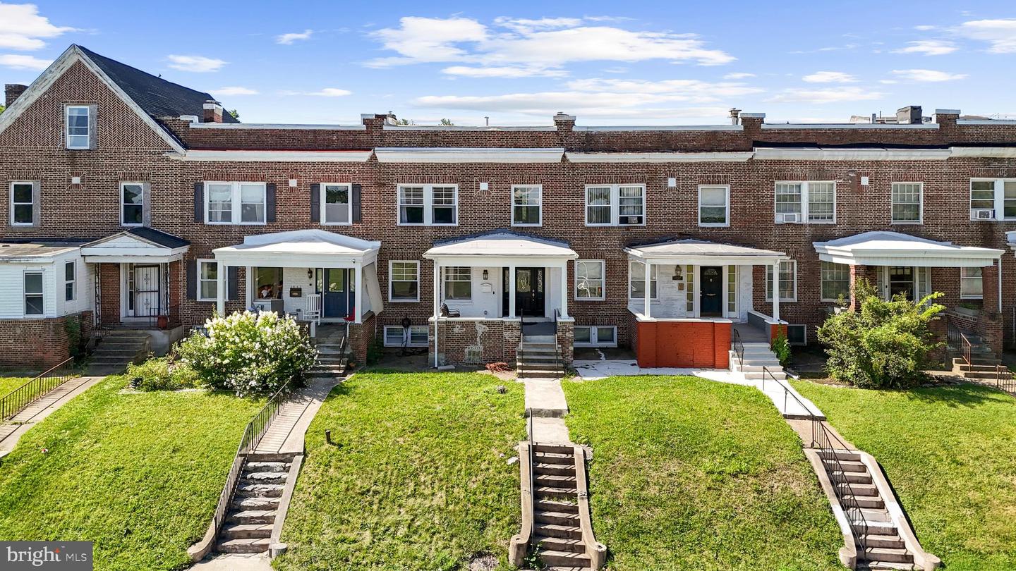 1929 E 32nd Street