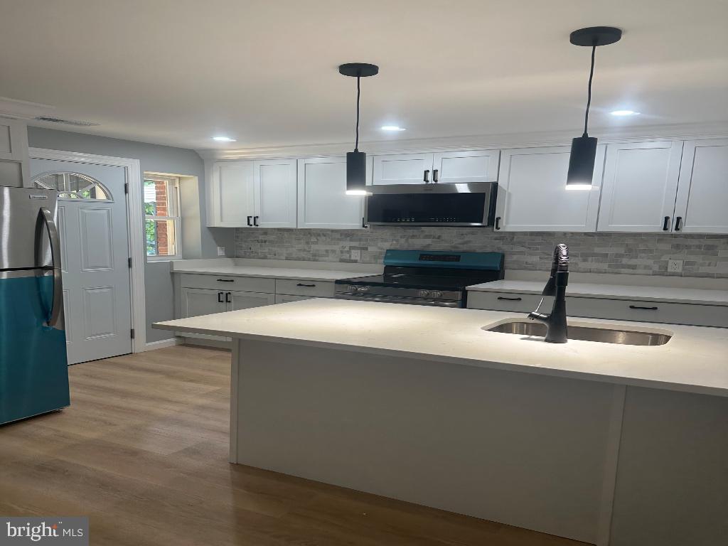 2507 Riggs Avenue