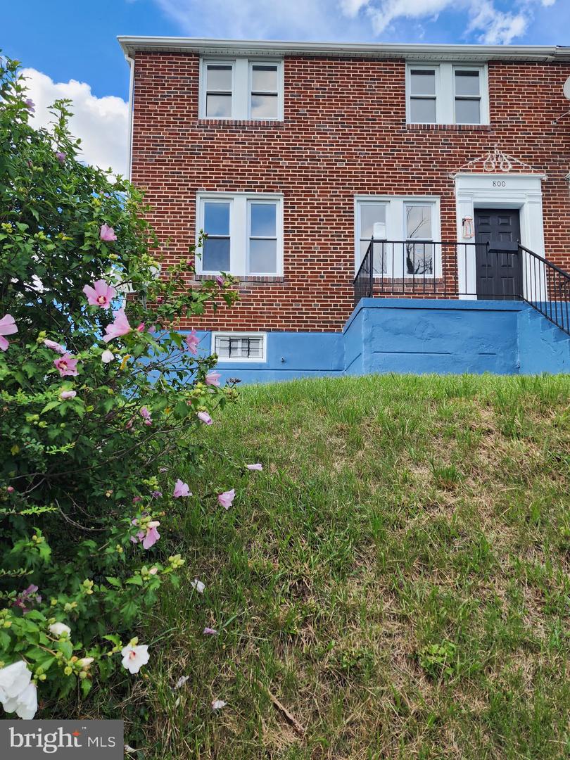 800 Radnor Avenue