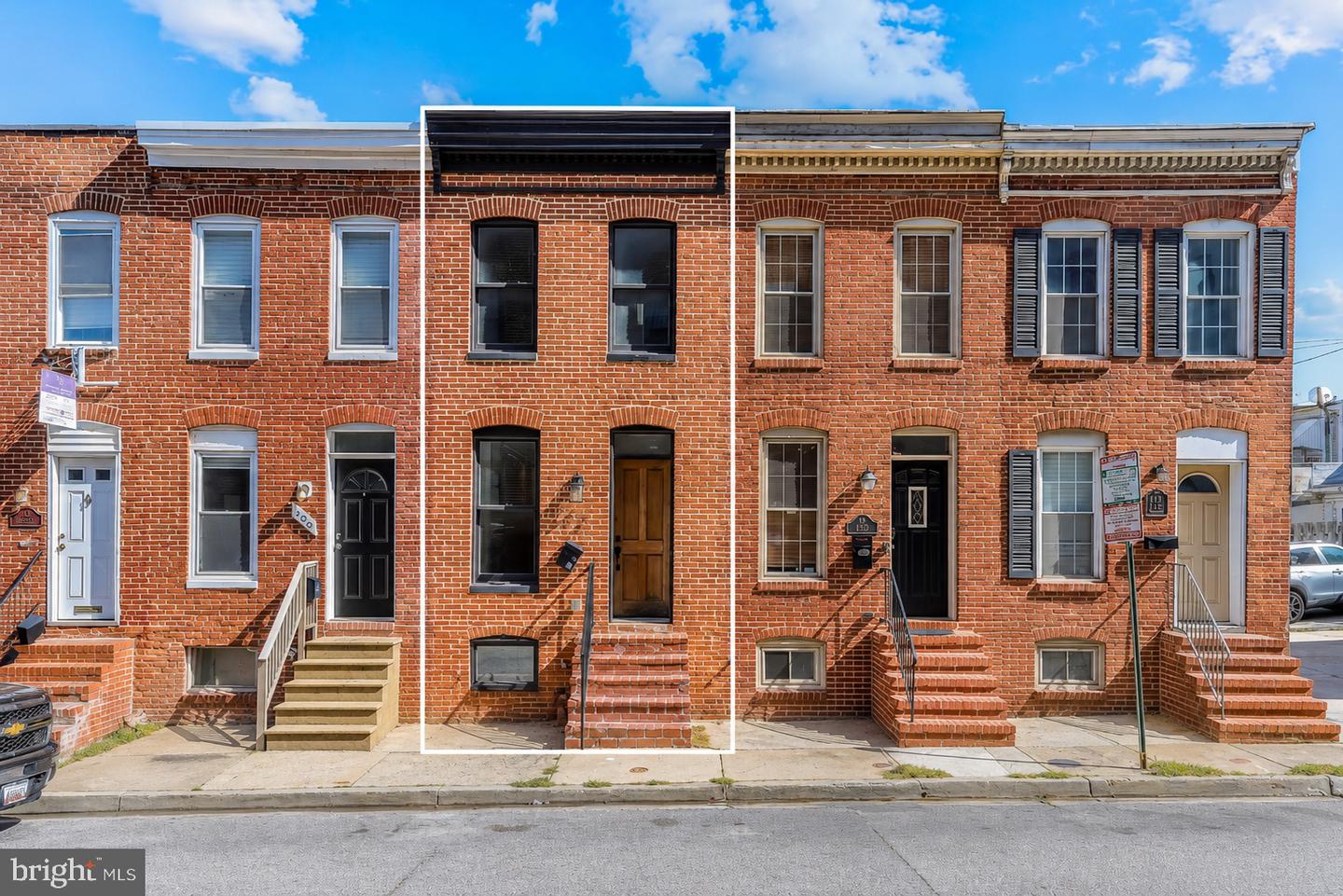 104 W Heath Street