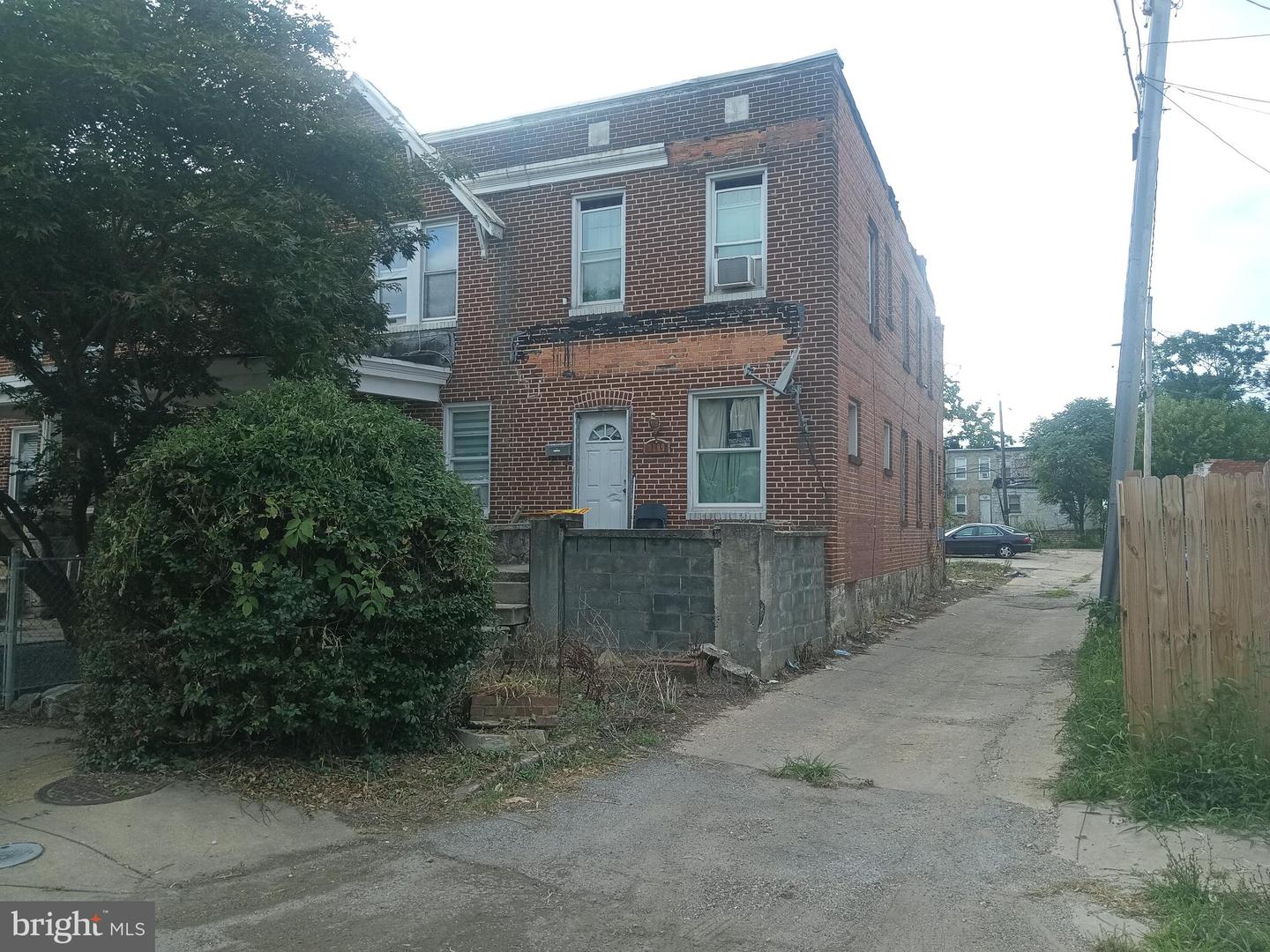 3000 Spaulding Avenue