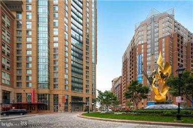 675 President Street #1903