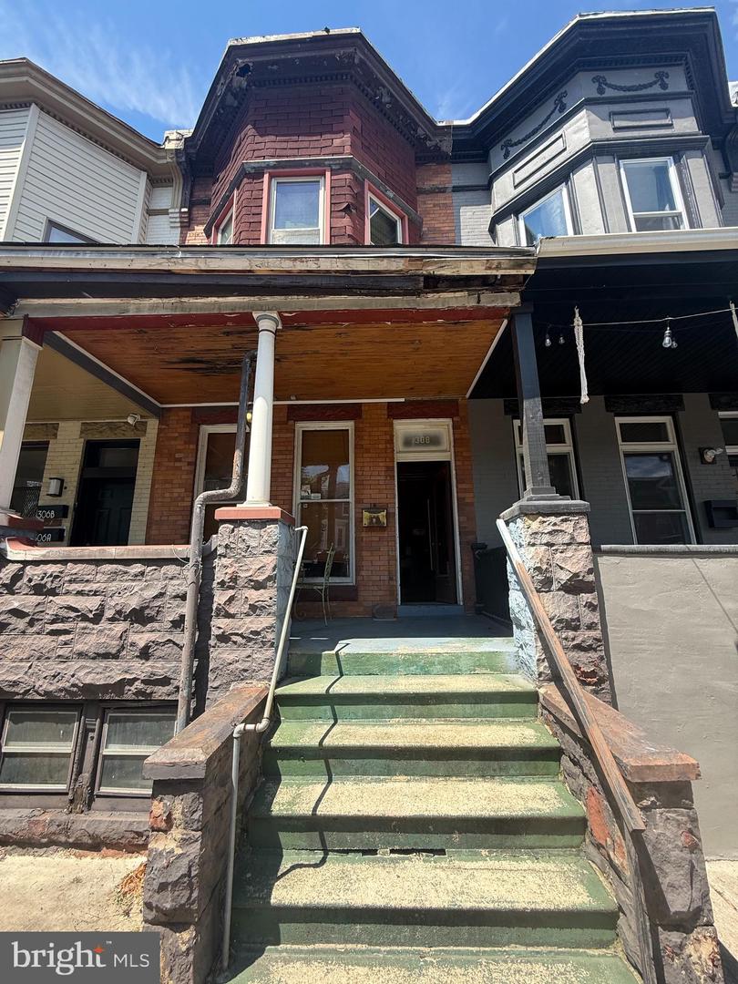 308 E 25th Street E