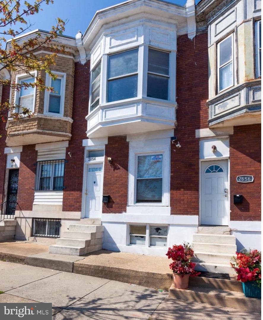 2858 Harlem Avenue