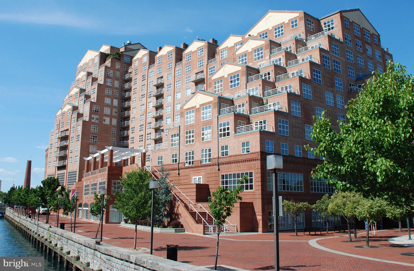 250 President Street #600