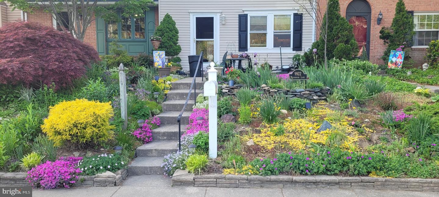 9922 Nearbrook Lane, Parkville