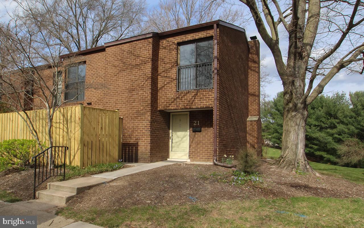 21 Wimpole Court #f, Cockeysville