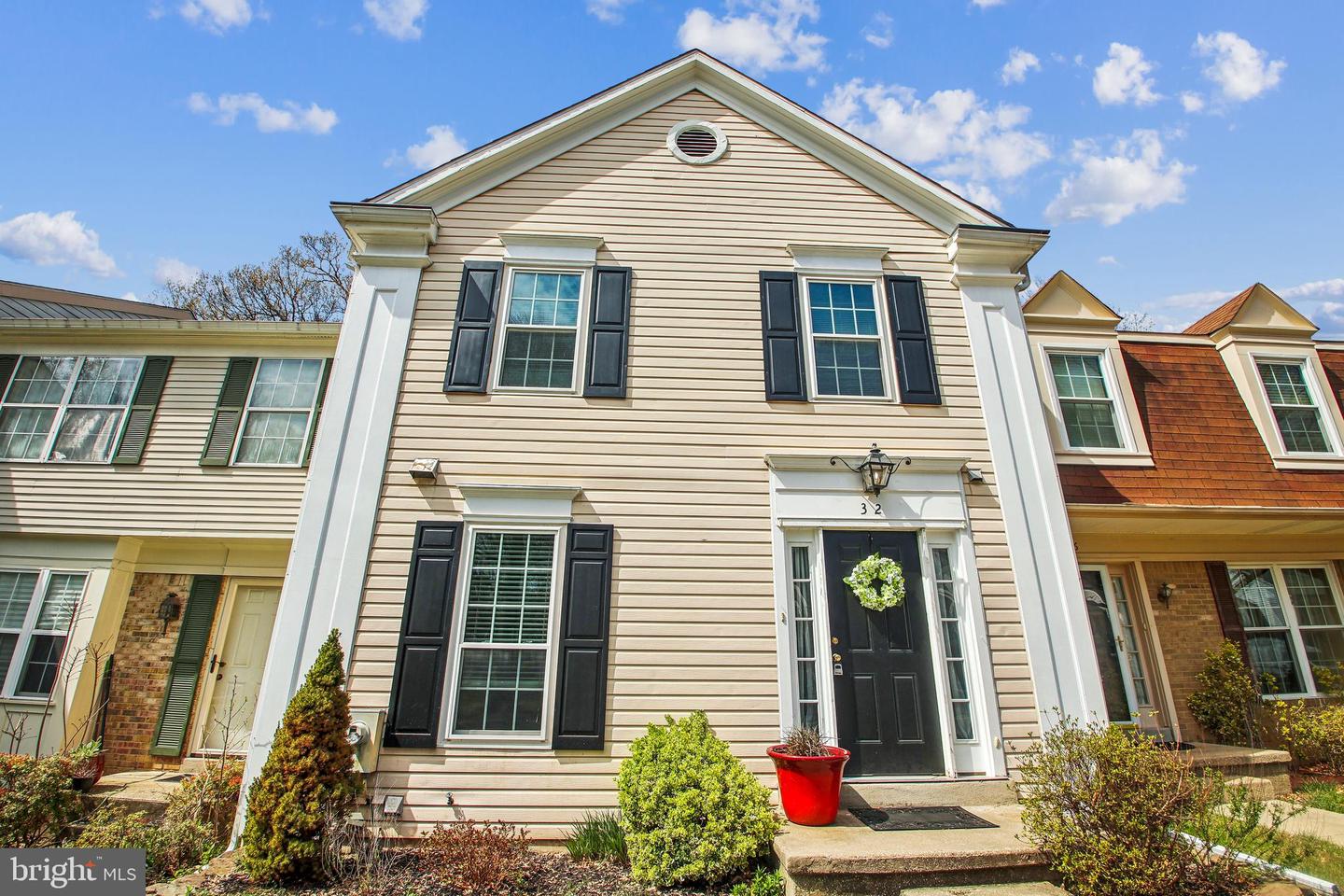 32 Lambeth Bridge Court, Lutherville Timonium