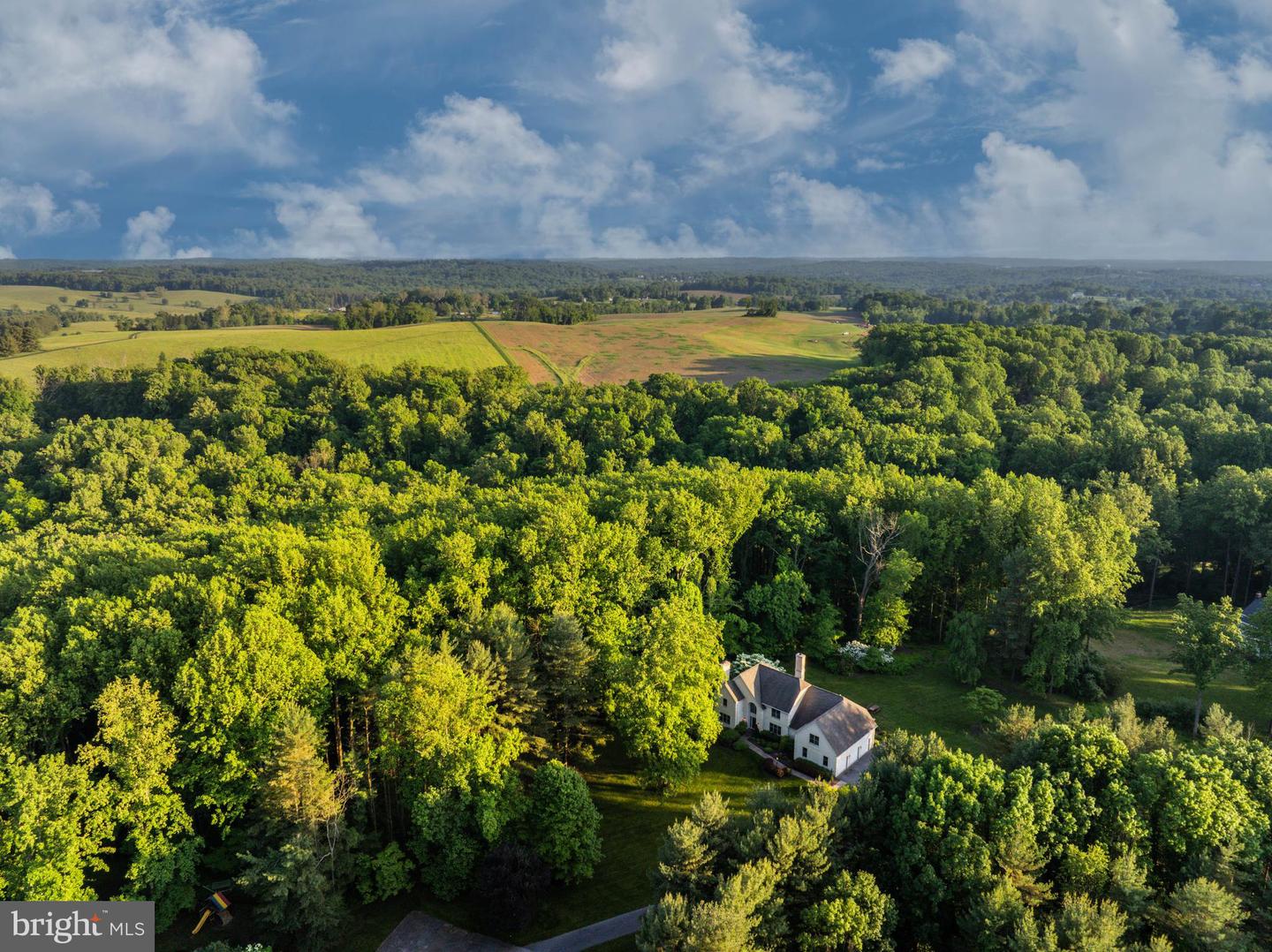 1751 Monkton Farms Drive, Monkton