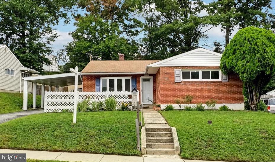 2460 Ellis, Parkville
