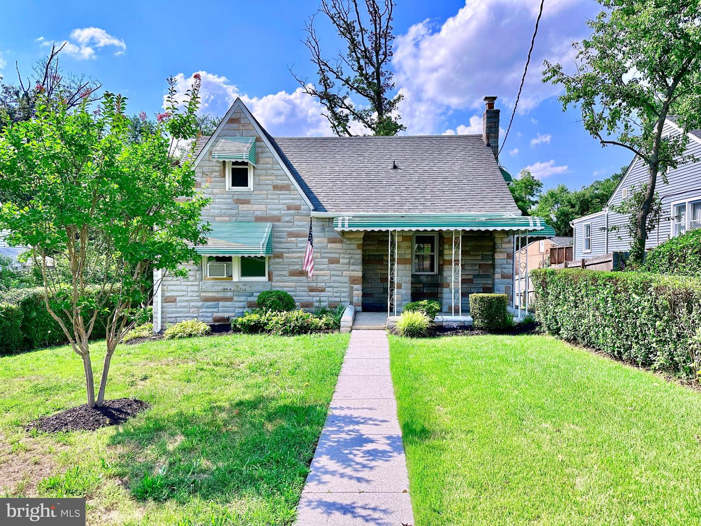 426 Bloomsbury Avenue, Catonsville