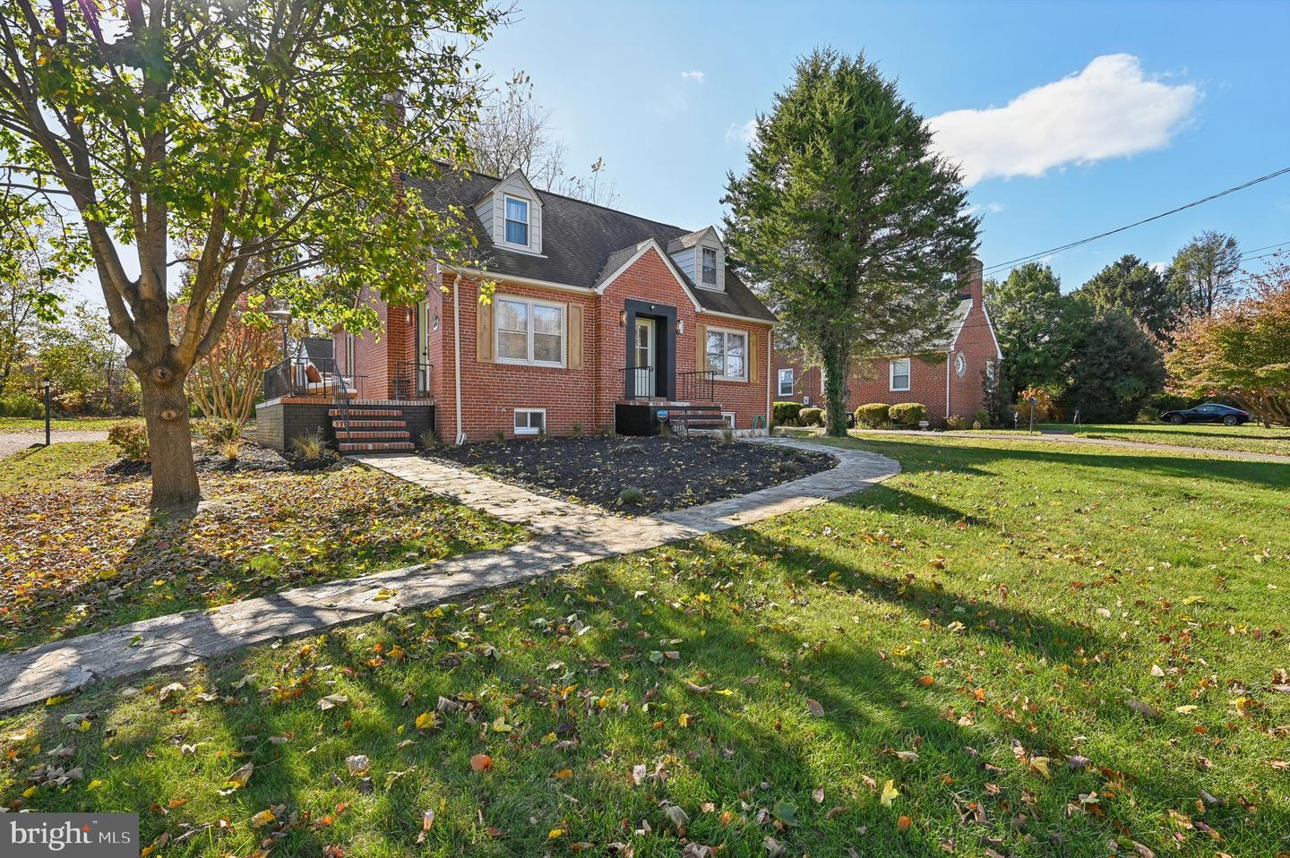 2115 Edmondson Avenue, Catonsville