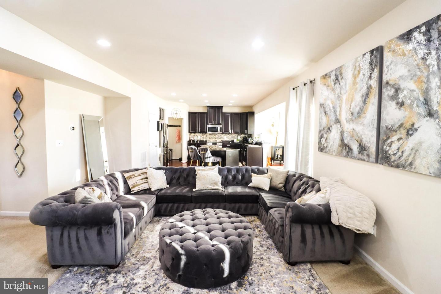 313 Daphne Court, Reisterstown