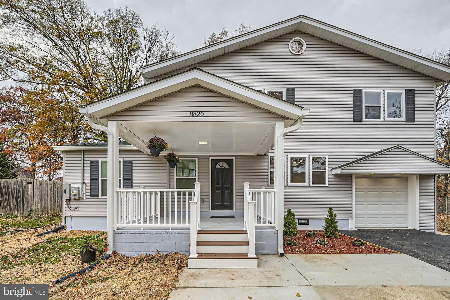 8820 Fearne Avenue, Parkville