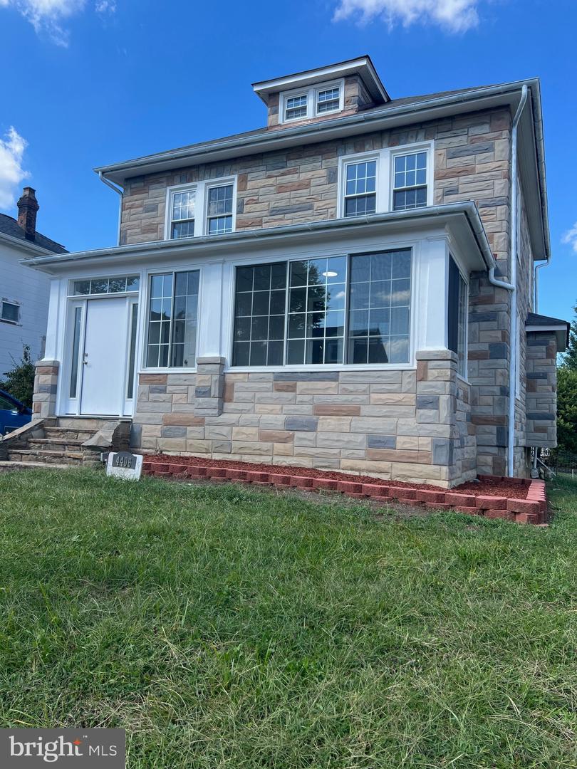 4406 Hooper Avenue, Baltimore