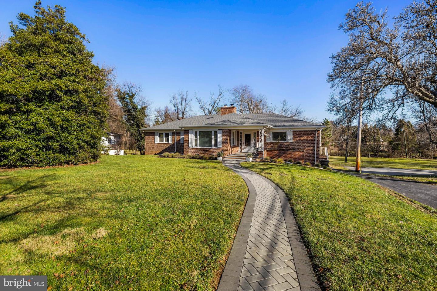 7705 Park Heights Avenue, Baltimore