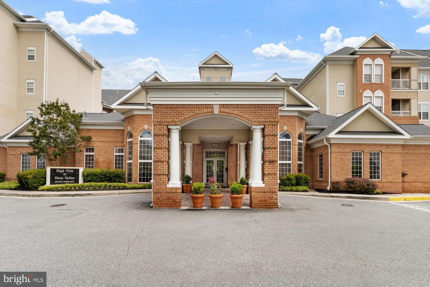 400 Symphony Circle #136e, Cockeysville