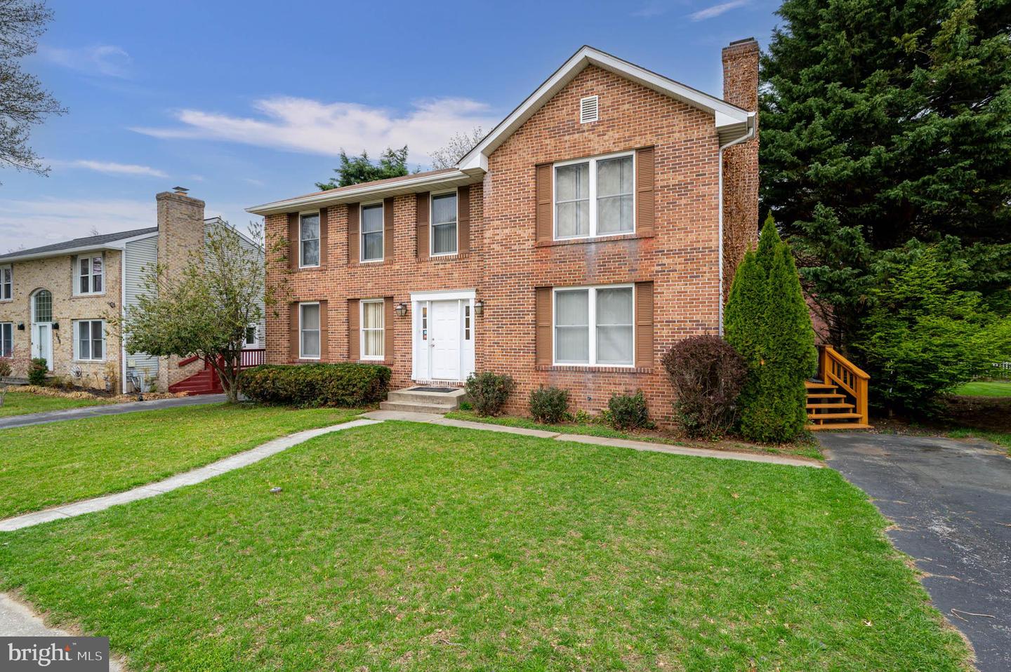 208 Berry Vine Drive, Owings Mills