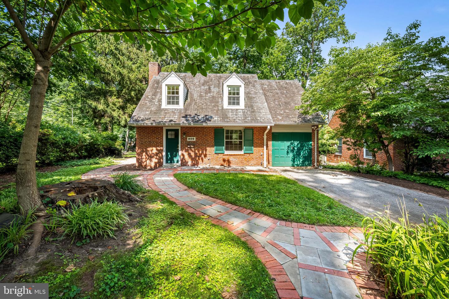 900 Adana Road, Baltimore