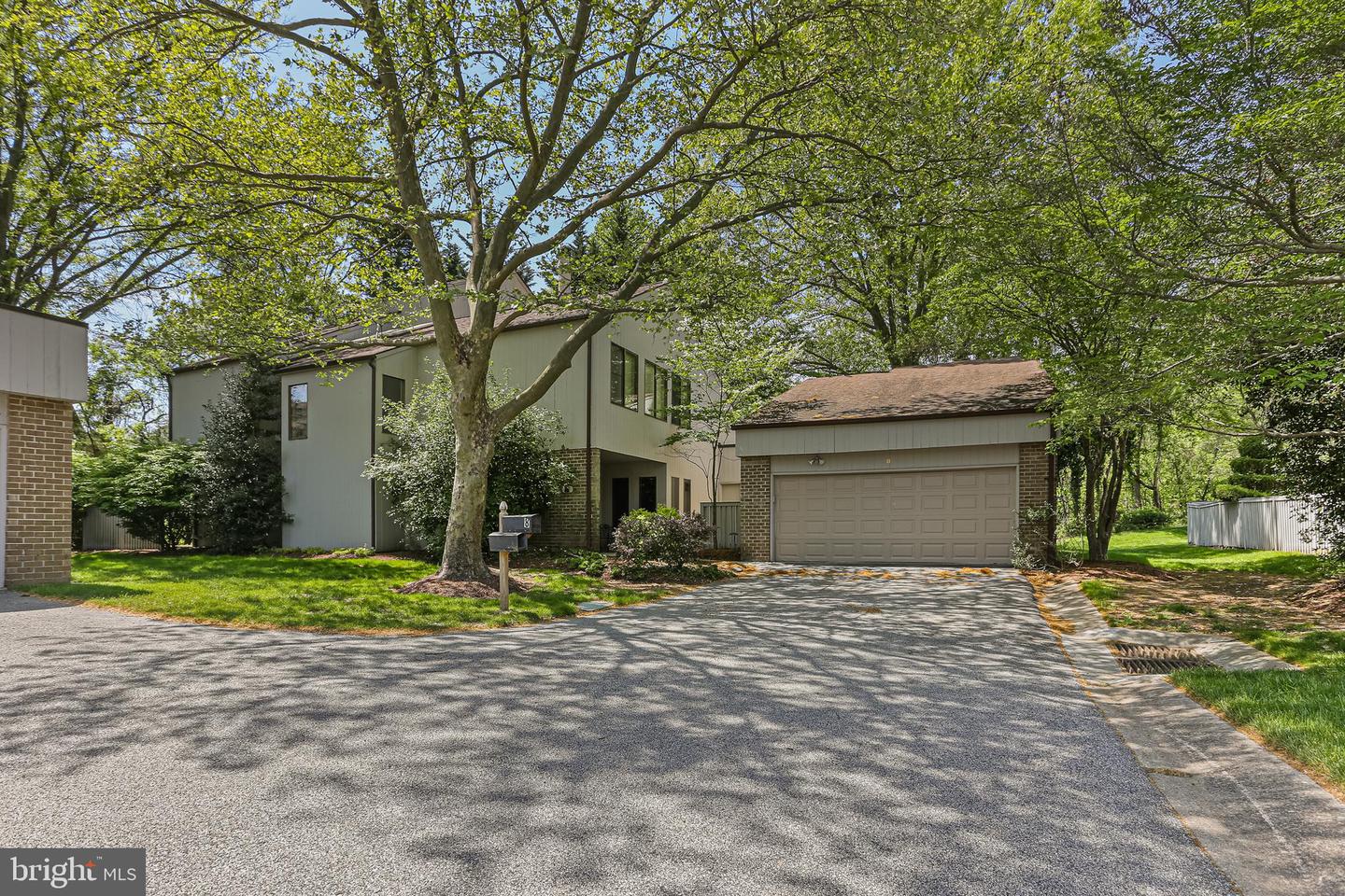 8 Regency #8, Pikesville