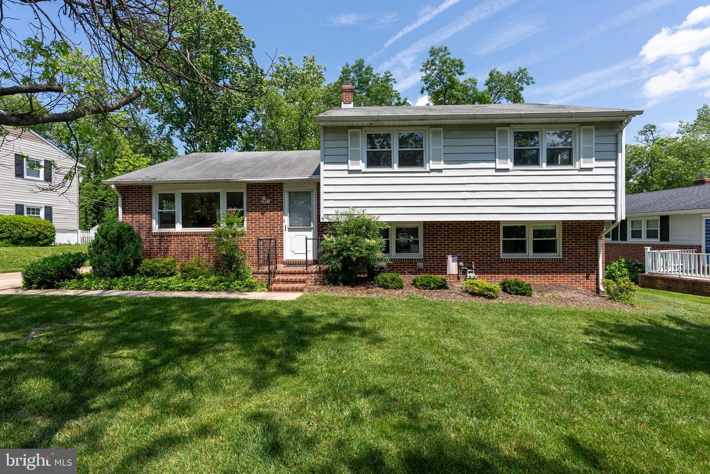 1401 Charmuth Road, Lutherville Timonium