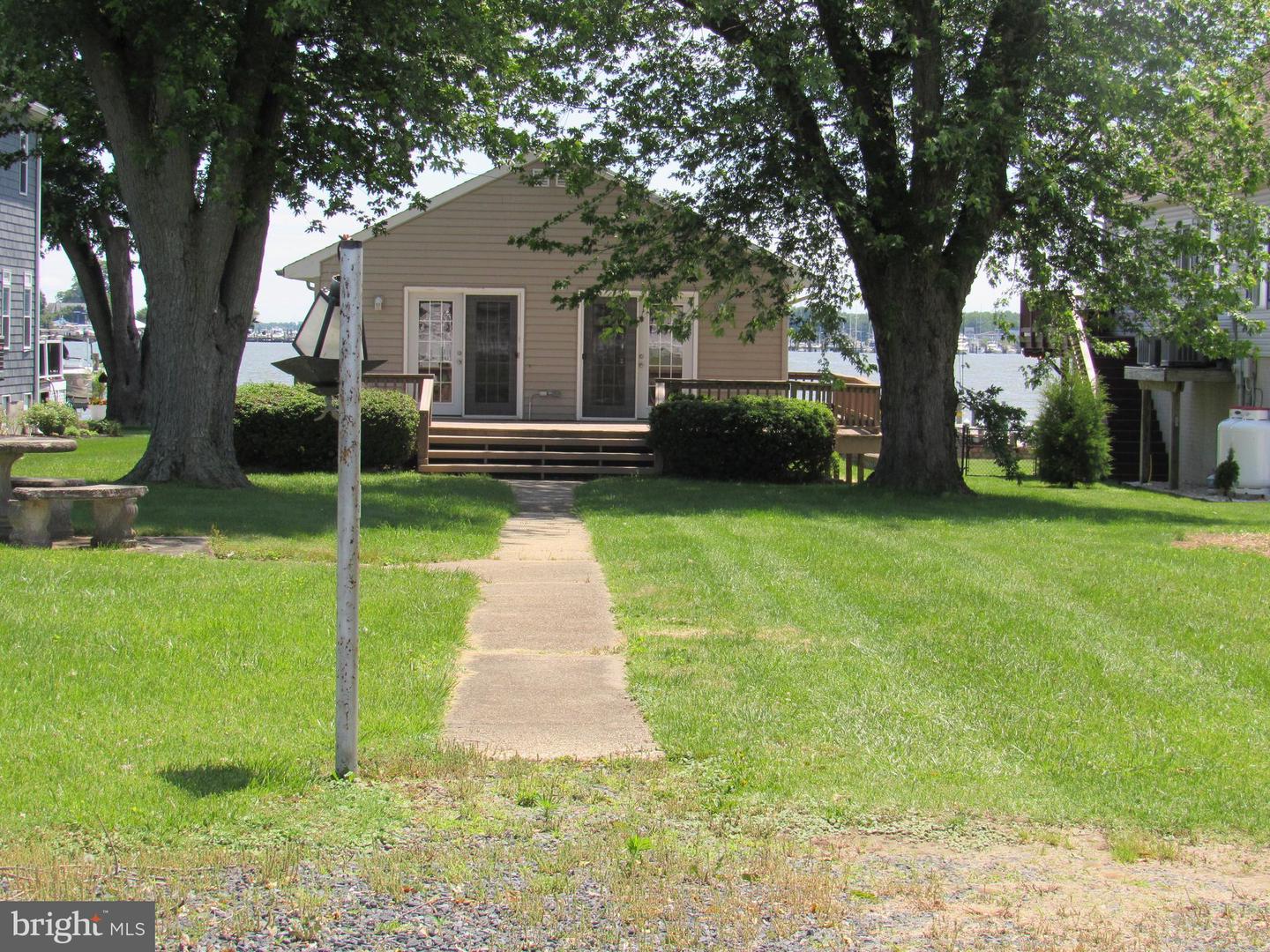 1015 Cold Spring Road, Middle River