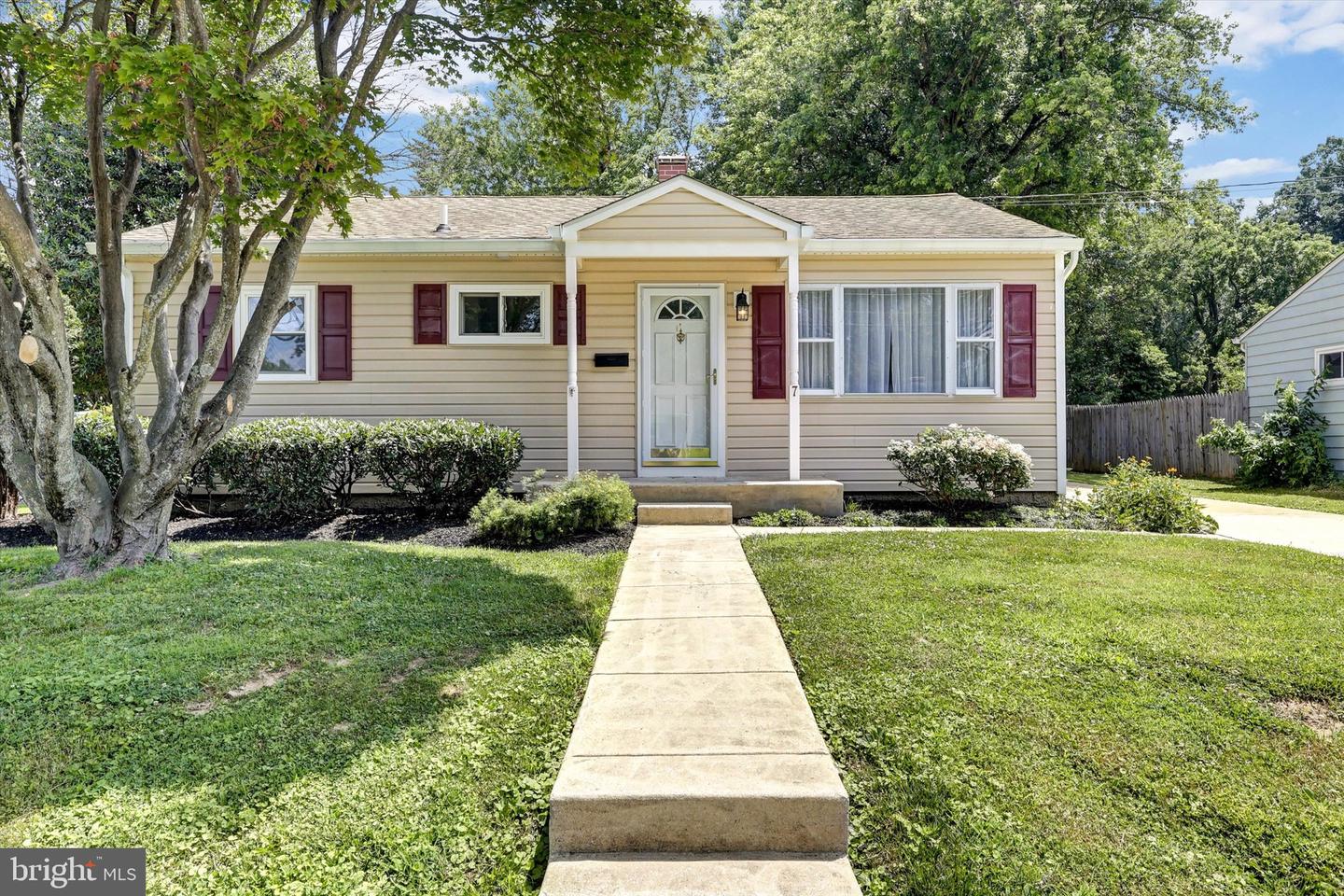 7 Cedarmere Road, Owings Mills