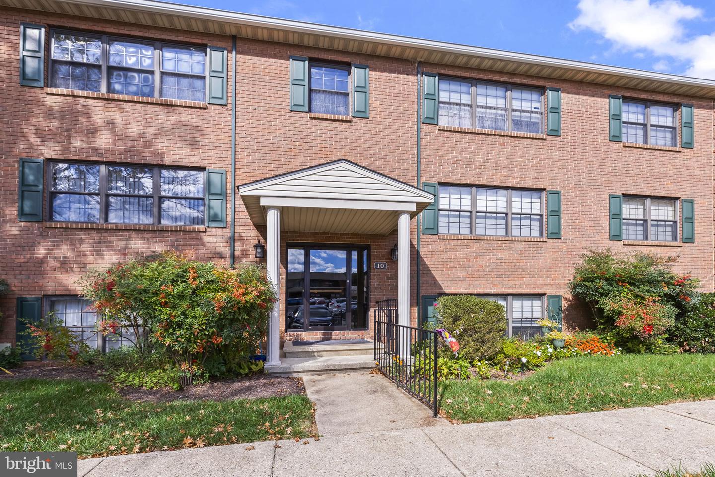 10 Choate Court #10e, Towson