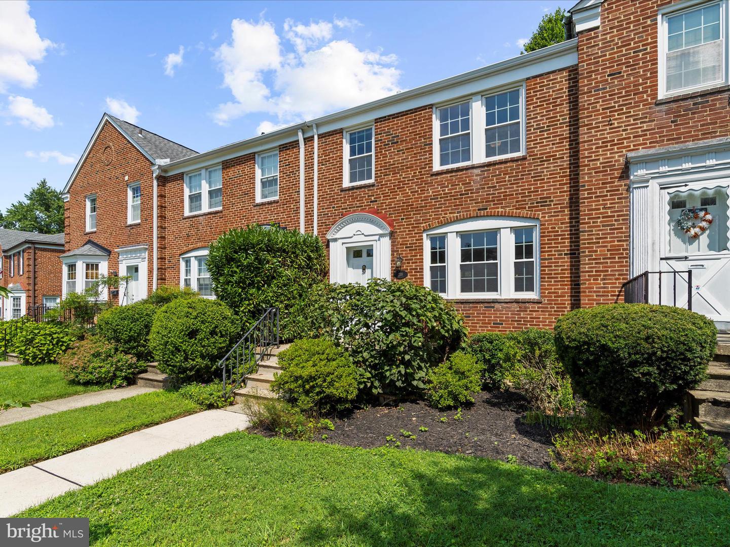 218 Blenheim Road, Baltimore