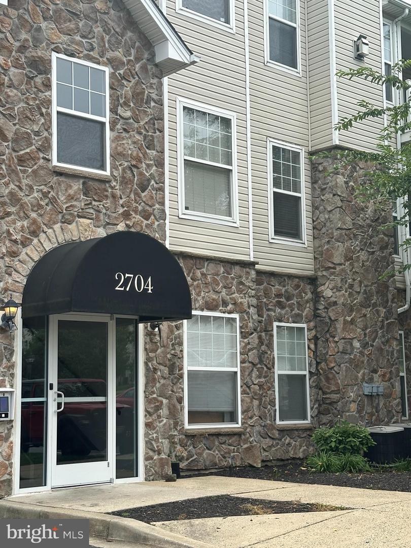 2704 Gresham Way #303, Windsor Mill