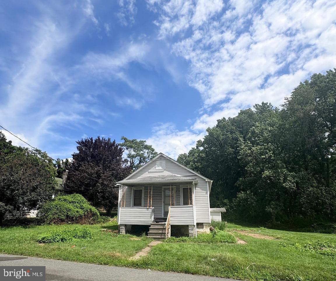7501 Riddle Avenue, Baltimore