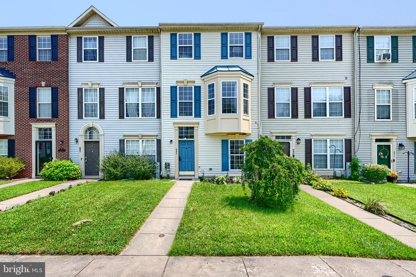 687 Seawave, Baltimore
