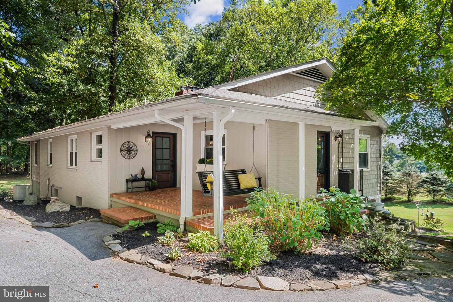 1238 Monkton Road, Monkton